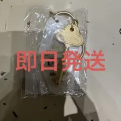 山下瞳月　ルームキーホルダー　アクリルキーホルダー　櫻坂46 カフェ　ローソン 山下瞳月 ルームキーホルダー アクリルキーホルダー 櫻坂46 カフェ