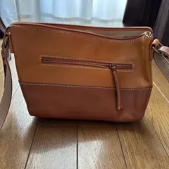 box21 ブラウンレザーショルダーバッグのサムネイル