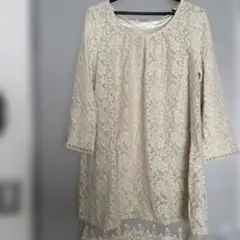 レースワンピースのサムネイル