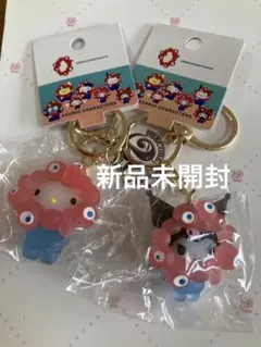 大阪万博　サンリオ　クロミ　キティ　立体マスコットクリアカラーキーホルダー