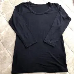 キッズ　長袖インナー　ブラック　120サイズ