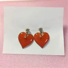 ハートが揺れる ピアス