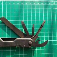 レザーマン スーパーツール ジャンク 完全ブレードレス - メルカリ