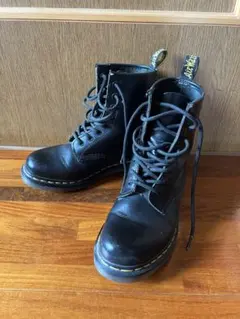Dr. Martens 8ホール ブーツ ブラック 25cm - メルカリ