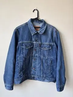 札幌手渡し可能　Levi's デニムジャケット