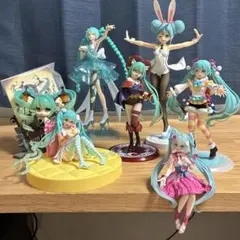 初音ミク フィギュア 7点セット まとめ売り プライズ 美少女フィギュア 箱なしのサムネイル