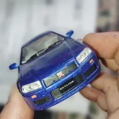 白 キンスマートスカイライン R34 GTR