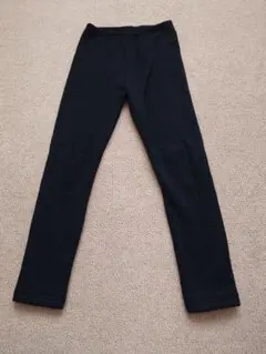 黒　ポケット付きロングパンツ　裏フリース　130サイズ