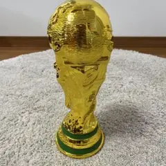 ワールドカップレプリカトロフィーモデル　(W杯)サッカー　36cm