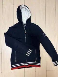 TOMMYHILFIGER　ネイビーパーカーのサムネイル