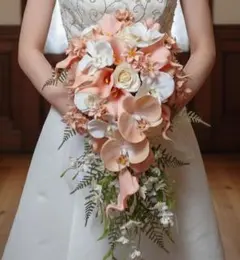 胡蝶蘭とカラーリリーのキャスケードブーケ　くすみ　サーモンピンク　ブートニア付き