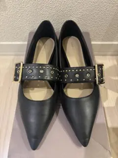 CHARLES & KEITHのサムネイル