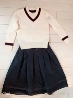 23区 オンワード樫山 小さいサイズ32サイズリブニット Vネック アイボリー