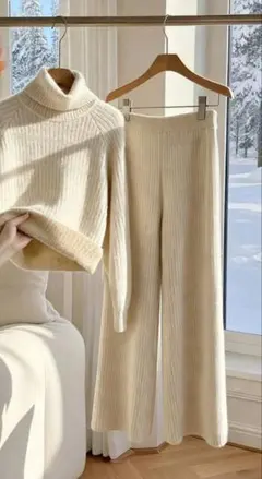 裏ファーニットセットアップ　タートル　パンツ　アイボリー