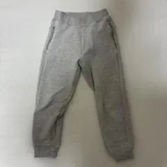 UNIQLO グレー スウェットパンツ 120