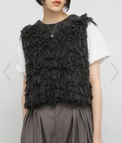 KBF ループニットベスト