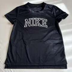 ナイキ　ドライフィット　スポーツTシャツ　S