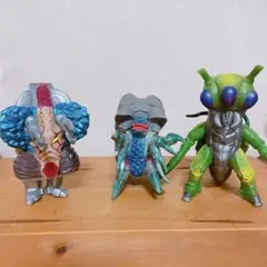 ウルトラマン　ソフビ　怪獣
