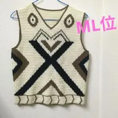 幾何柄　編みベスト　　ML位