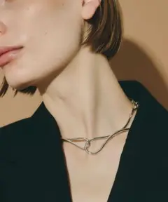 大森元貴着用 loni Ivy アシンメトリーデザインチョーカー