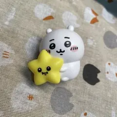 ちいかわ　カプセルトイ「ちいかわ 星といっしょライト」シリーズ　「ちいかわと星」