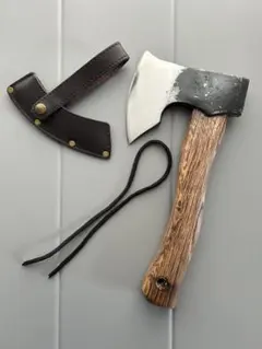 【未使用品】　キャンプ用品　薪割り斧　パラコード付き