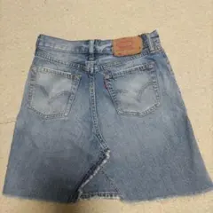 Levi's 501 ライトブルーデニムスカート W28L31