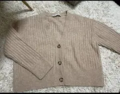 ZARA 新品未使用ニットカーディガン ベージュ　薄地ベーシックデザイン