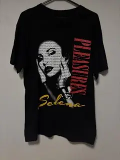 PLEASURES Selena Tシャツ