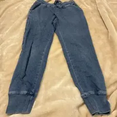 デニムパンツ