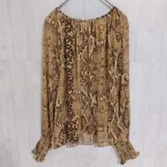 【新品】H&M パイソン柄 長袖ブラウス シャーリング