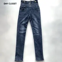 DAY CLOSETハイウエスト スキニーデニム 4連ボタン ブラックのサムネイル