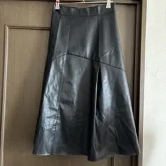 ジーナンシス ブラックレザー フレアスカート