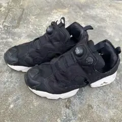 Reebok ポンプフューリー ブラック 24.5cm