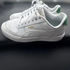 【24cm】PUMA スニーカー ホワイト×グリーン レディース EUR38のサムネイル