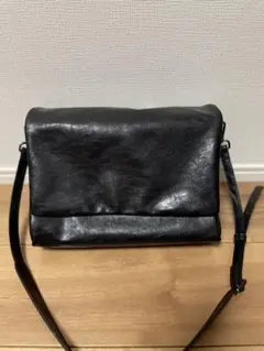 ZARA フェイクレザーショルダーバッグ ブラック ザラ