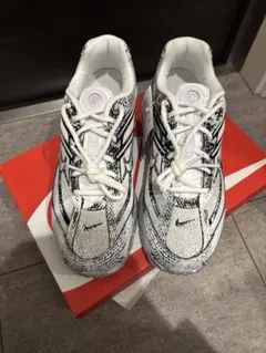 ナイキ ショックス ライド2 ホワイト メタリックプラチナム 28cm