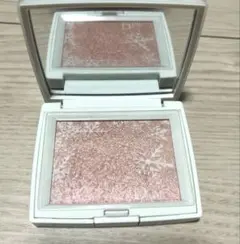 Dior スノー イリディセント パウダー 001 フェイスパウダーのサムネイル