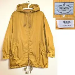 プラダ PRADA リモンタナイロン ポコノ タッセルレザー付 ハーフ丈フーディのサムネイル