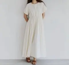 新品 OLUN オルン バルーンスリーブタックワンピース - メルカリ