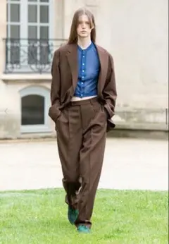 ぴ*よ様 26ss RED ANGEL WIDE TROUSERS 46 ダーク ぴ*よ様 26ss RED ANGEL WIDE TROUSERS 46 ダーク - メルカリ