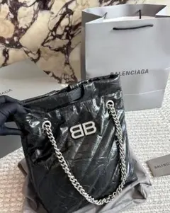 BALENCIAGA ブラック ショルダーバッグ
