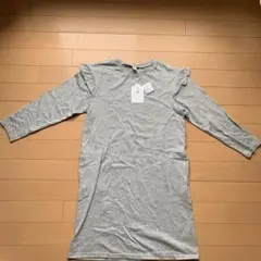 新品未使用！アプレレクール グレーワンピースフリル長袖140センチ