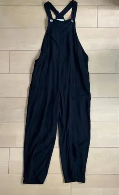 H&M 黒オーバーオール 140cm