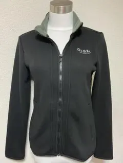 ⭐️新品 GUESS 黒