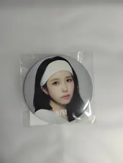 TWICEミナ缶バッジ