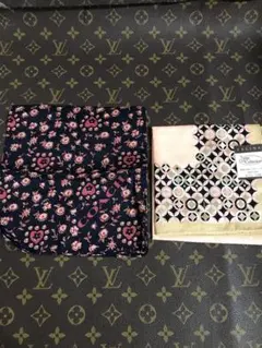 人気商品、新品未使用、タグ付き、セリーヌ大判ハンカチ&コーチハンカチセット