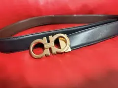 Ferragamo レザーリバーシブルベルトのサムネイル