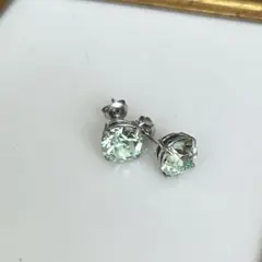 ビジューピアス