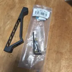 MWS対応 カンフータイプ バーティカルグリップ GBB AR-15 FDE - メルカリ